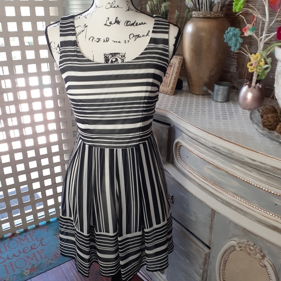 Striped Mini Dress - Picture 2 of 2